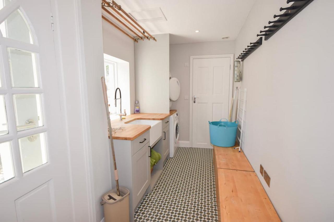 Arden Villa, Sleeps 8, Moments From The Golden Sandy Beach Of Ryde Ryde  Buitenkant foto