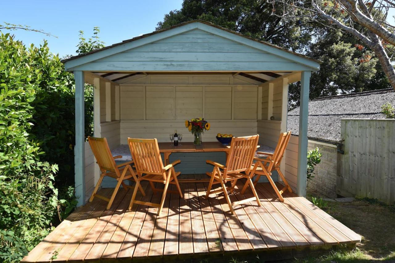 Arden Villa, Sleeps 8, Moments From The Golden Sandy Beach Of Ryde Ryde  Buitenkant foto