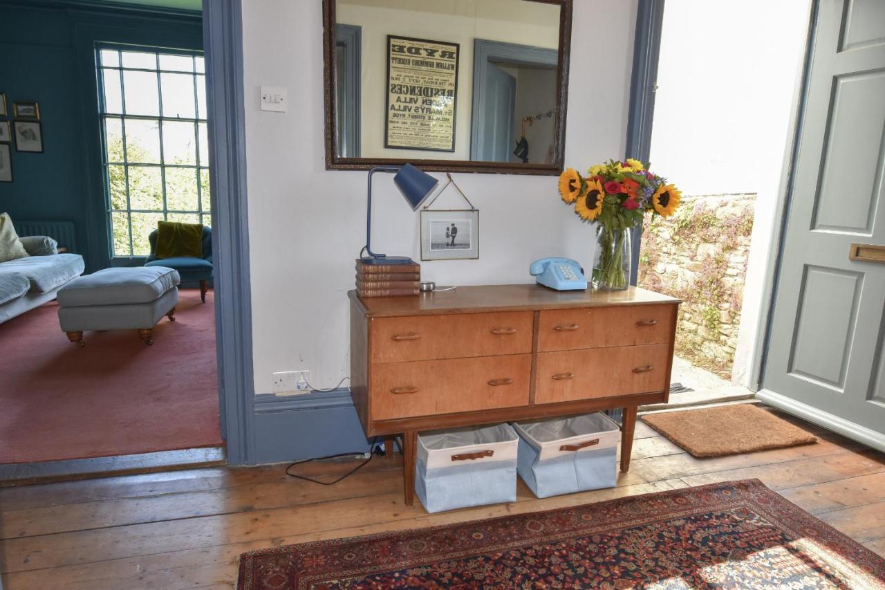 Arden Villa, Sleeps 8, Moments From The Golden Sandy Beach Of Ryde Ryde  Buitenkant foto